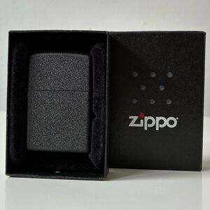 NWT Vintage Limited Edition Black Crackle Zippo Black Lighter in Box